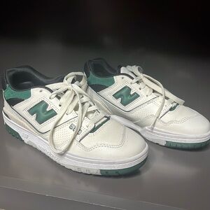 New Balance 550 - green white and cream - m 5/w 6.5